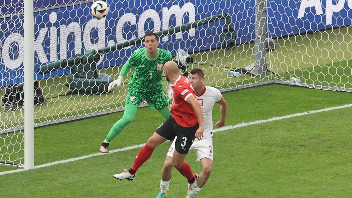 Австрия победила Польшу 3-1 на Евро-2020